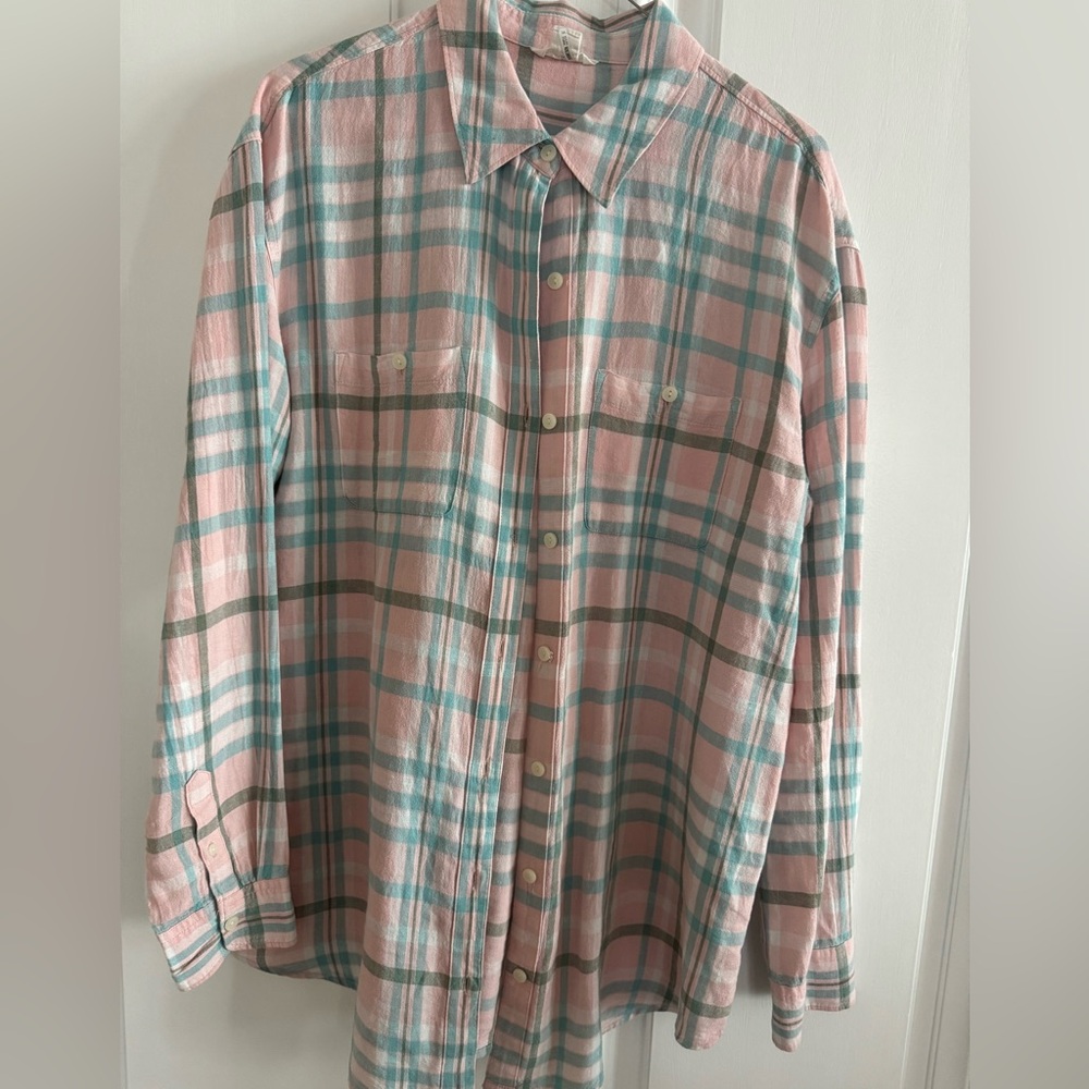 Women’s Caslon Plaid Oversized Button Down